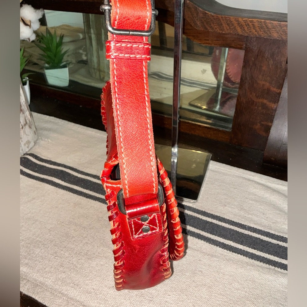 Bed Stu Leather Half Moon Crossbody Shoulder Bag Scarlet Red MSRP $245 - Picture 8 of 15